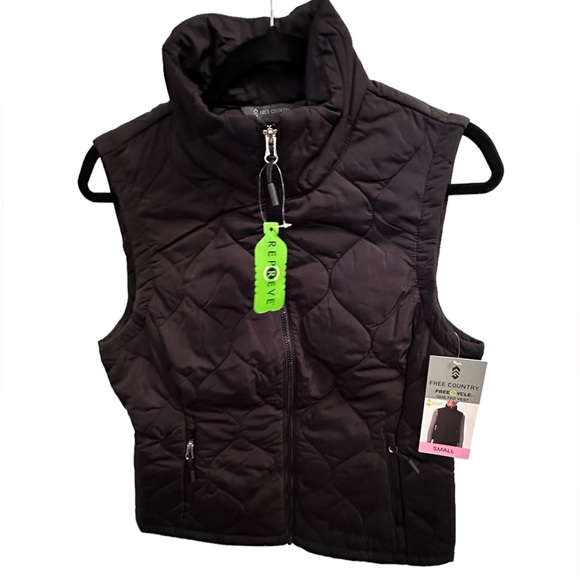 Free Country Jackets & Blazers - NWT Free Country Quilted Vest